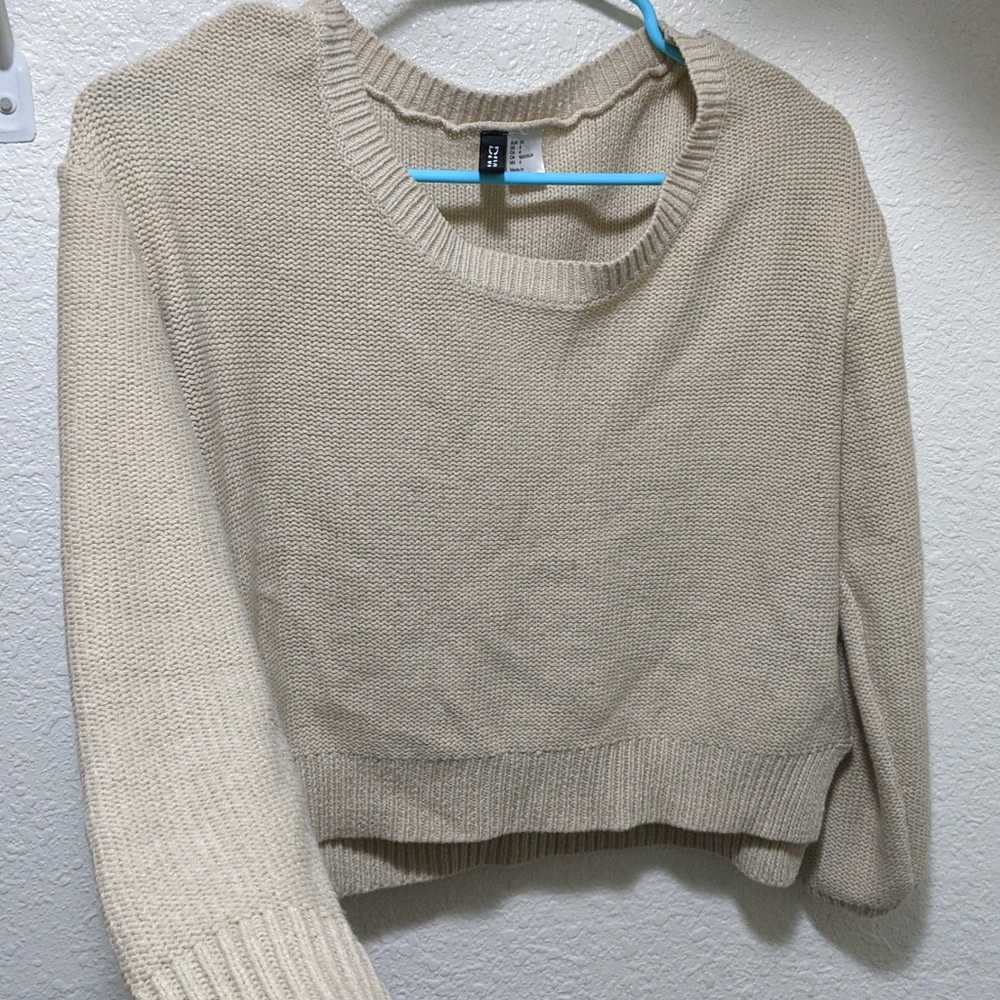 Cropped sweater